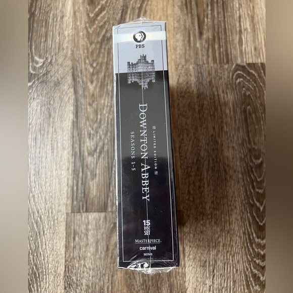 Masterpiece: Downton Abbey: Seasons 1-5 (DVD, 2015, Limited Edition) New-sealed - Picture 3 of 3